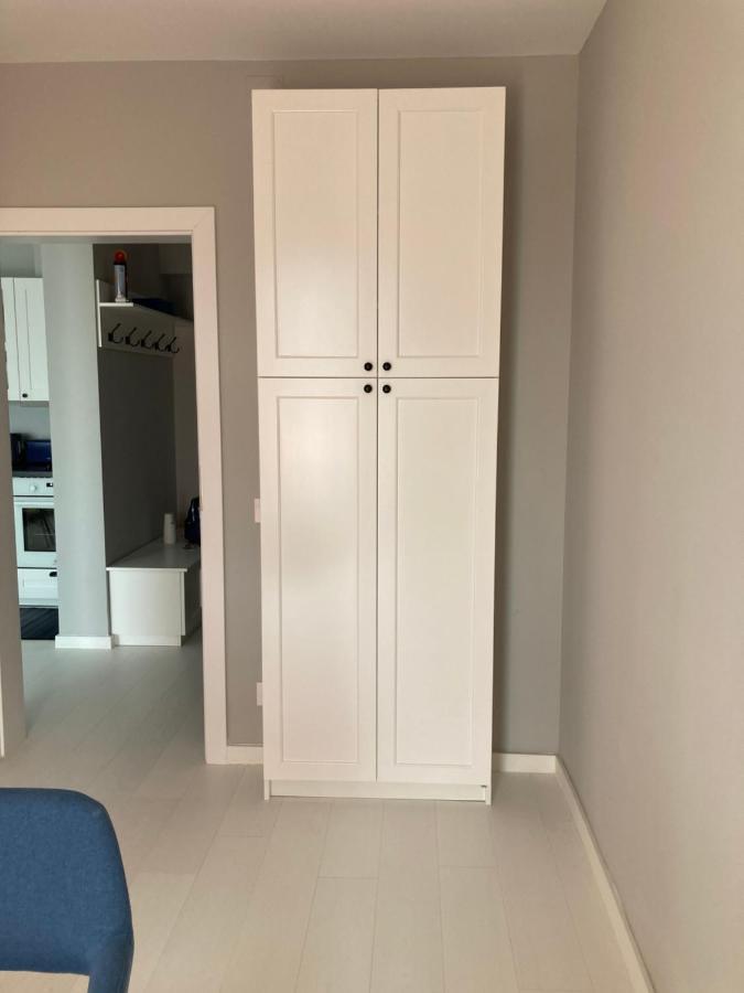 Apartamentul Max, Practic Si Confortabil Орадя Екстер'єр фото